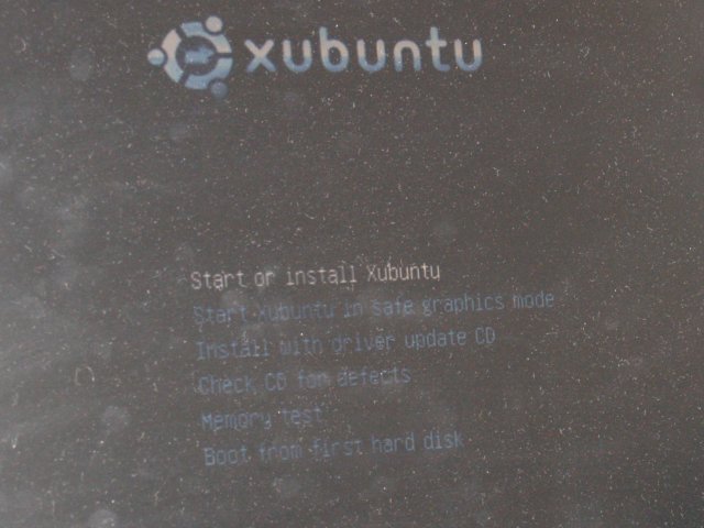 http://www.pererikstrandberg.se/blog/install_xubuntu/PS130018.JPG