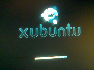 http://www.pererikstrandberg.se/blog/photo_xubuntu_loading.png